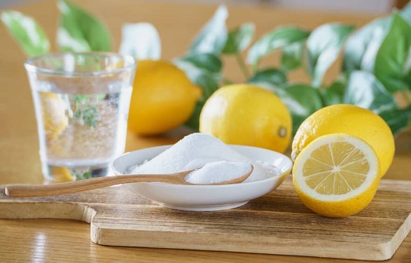Lemon,And,Citric,Acid.,An,Image,Of,Citric,Acid.