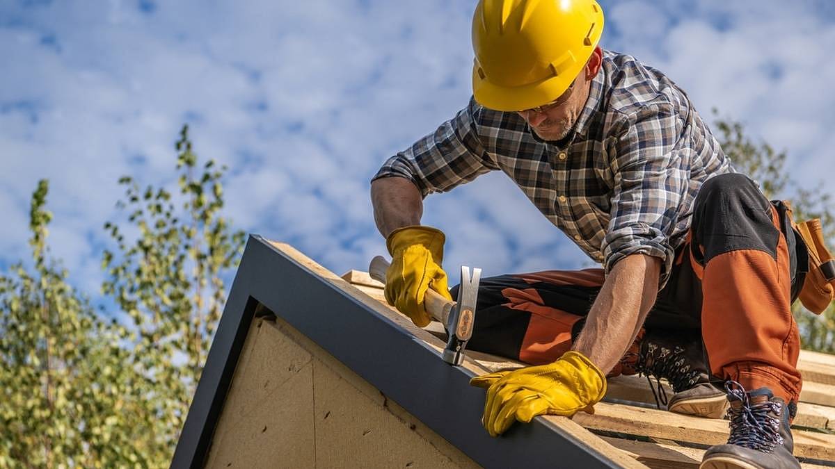 Češi začali dávat na střechy krabice od mléka. Nemohou si tenhle trik vynachválit