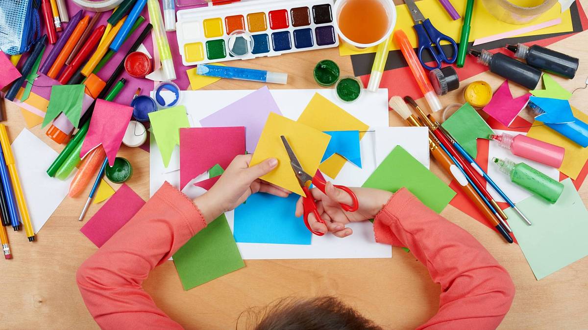 Když kouzlí kreativita: Tipy a nápady pro malé tvořivé ručičky. Rozvinou fantazii a budou bavit i dospělé