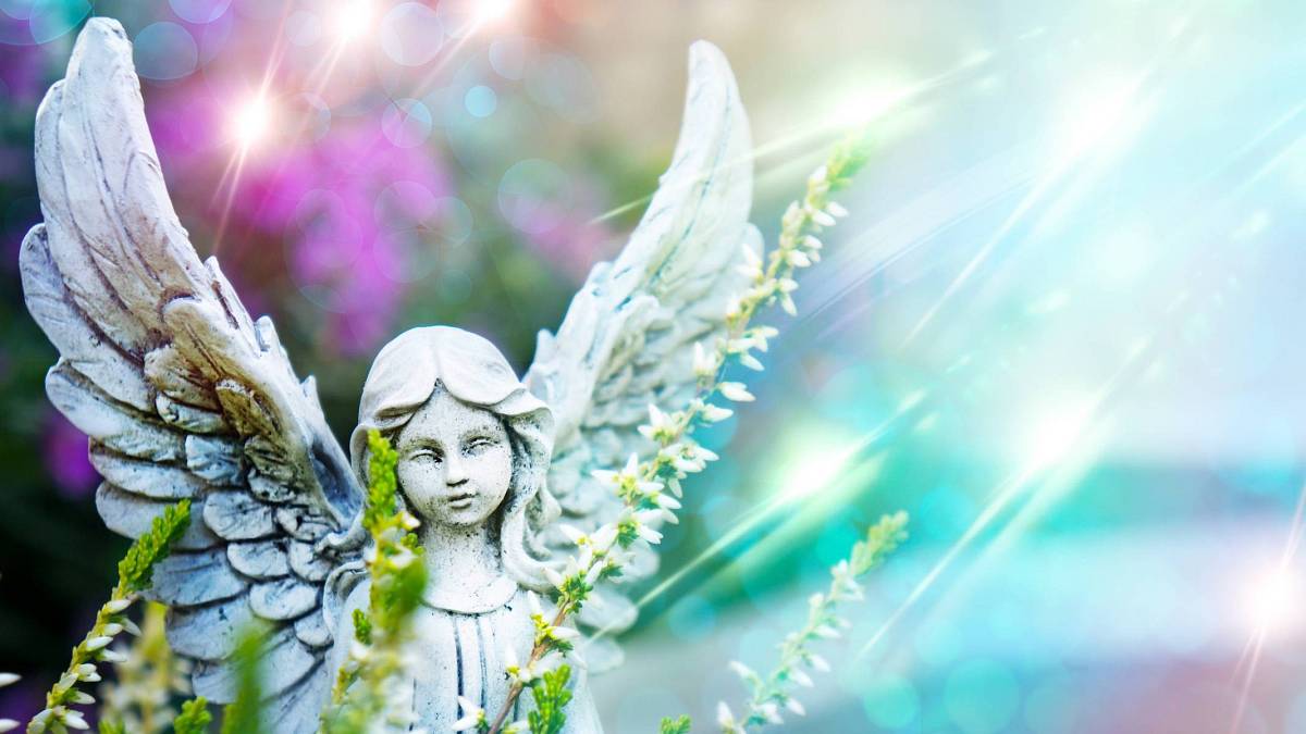 Andělská poselství na pátek: Panny, pozastavte se nad připomínkami ostatních, Vodnáři, nechlubte se svými úspěchy