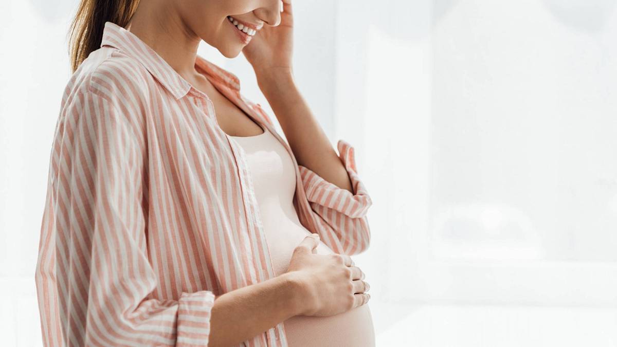Ve 2. měsíci těhotenství se u miminka začínají dotvářet orgány i horní a dolní končetiny