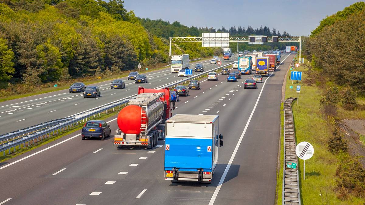 Zdražení dálničních známek: Motoristé, připravte se na další ránu, tomu neuvěříte