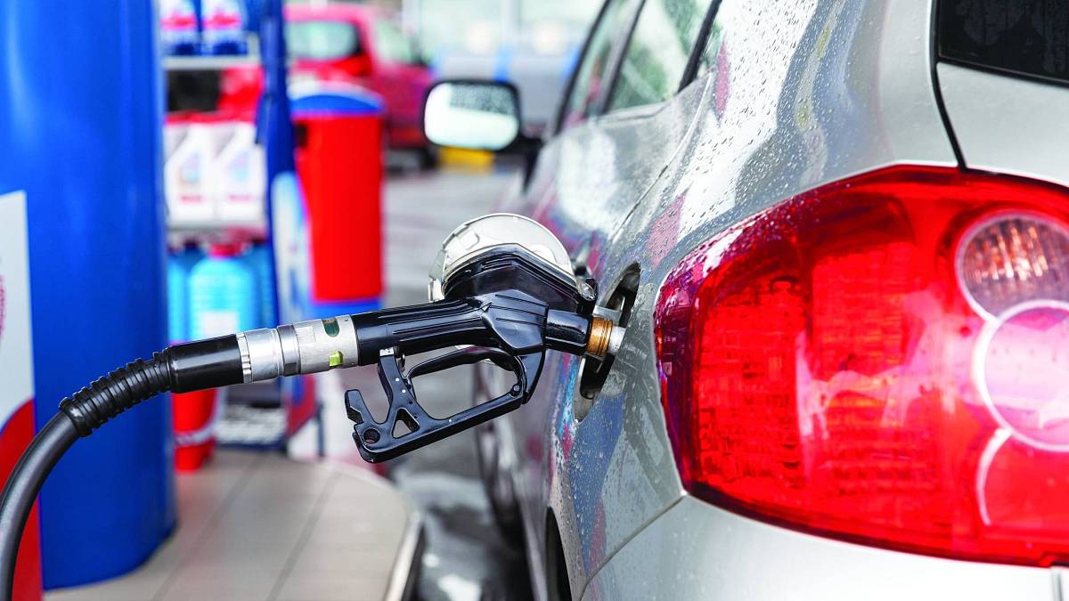 Benzínový šok v Česku: Připravte se na vysoké ceny u pump
