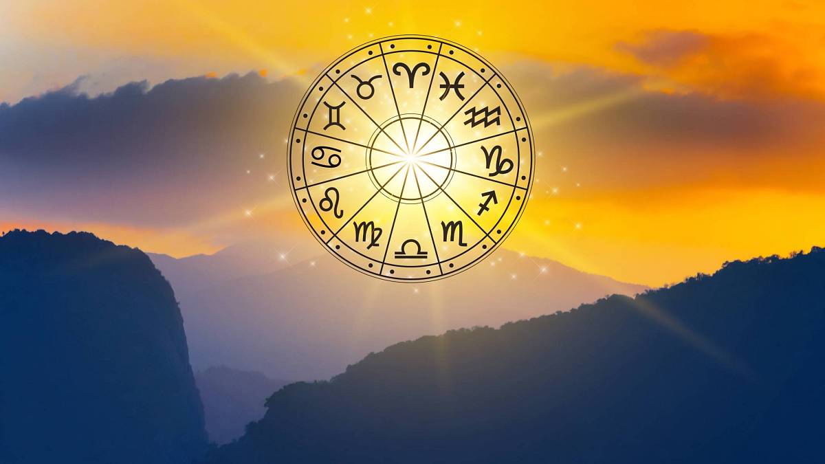 Velký horoskop na červen: Štíři se seznámí se schopným spolupracovníkem, Kozorohům postupně dojde energie kvůli přepracovanosti Velký horoskop na červen: Štíři se seznámí se schopným spolupracovníkem, Kozorohům postupně dojde energie kvůli přepracovanosti