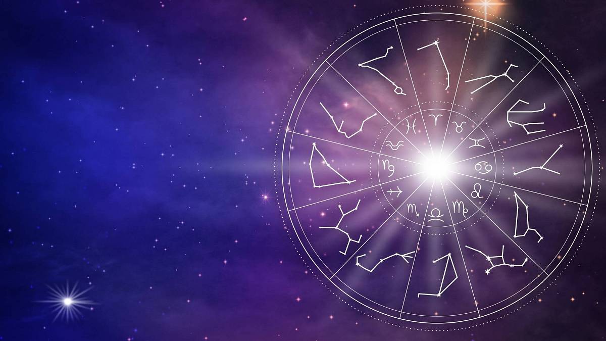 Astrologická mapa roku 2025 ukazuje, jaká témata budou rezonovat v srdcích všech znamení. Horoskop plný emocí a zlomů Astrologická mapa roku 2025 ukazuje, jaká témata budou rezonovat v srdcích všech znamení. Horoskop plný emocí a zlomů