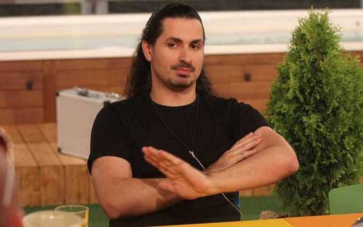 Kam se vypařil nejznámější kuchař Vladko Dobrovodský z VyVolených. Takhle dnes vypadá Kam se vypařil nejznámější kuchař Vladko Dobrovodský z VyVolených. Takhle dnes vypadá