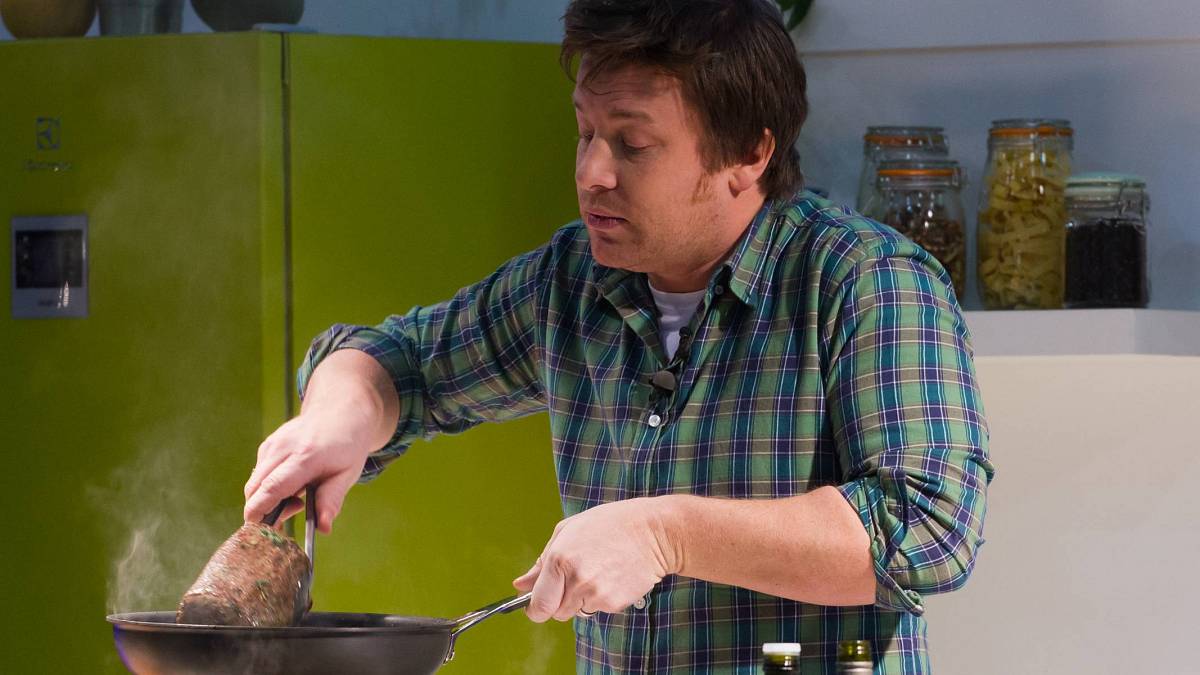 Jednoduchost je hlavní ingrediencí při vaření Jamieho Olivera Jednoduchost je hlavní ingrediencí při vaření Jamieho Olivera