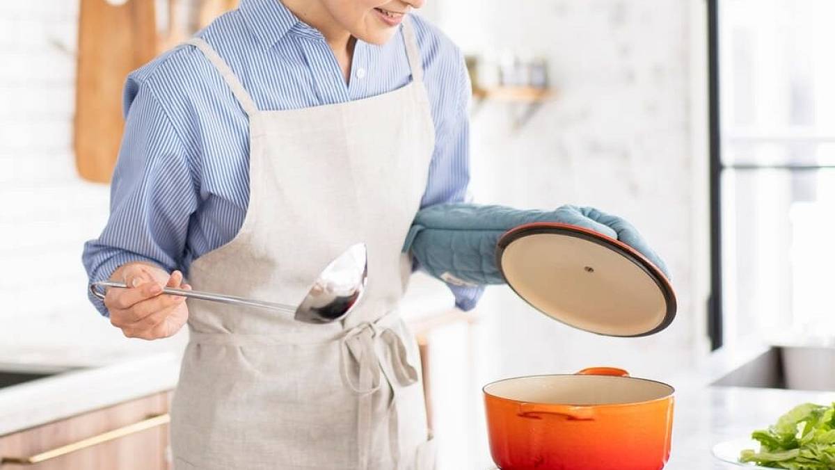 Dává se maso a zelenina vařit do studené, nebo horké vody? 90 % Čechů to dělá špatně a ničí chuť i vůni