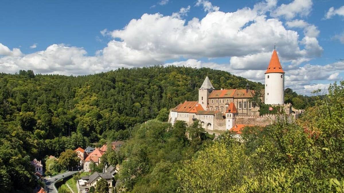 V těchto termínech budou letos všechny státní hrady a zámky zdarma. Zapište si je do kalendáře a začněte plánovat