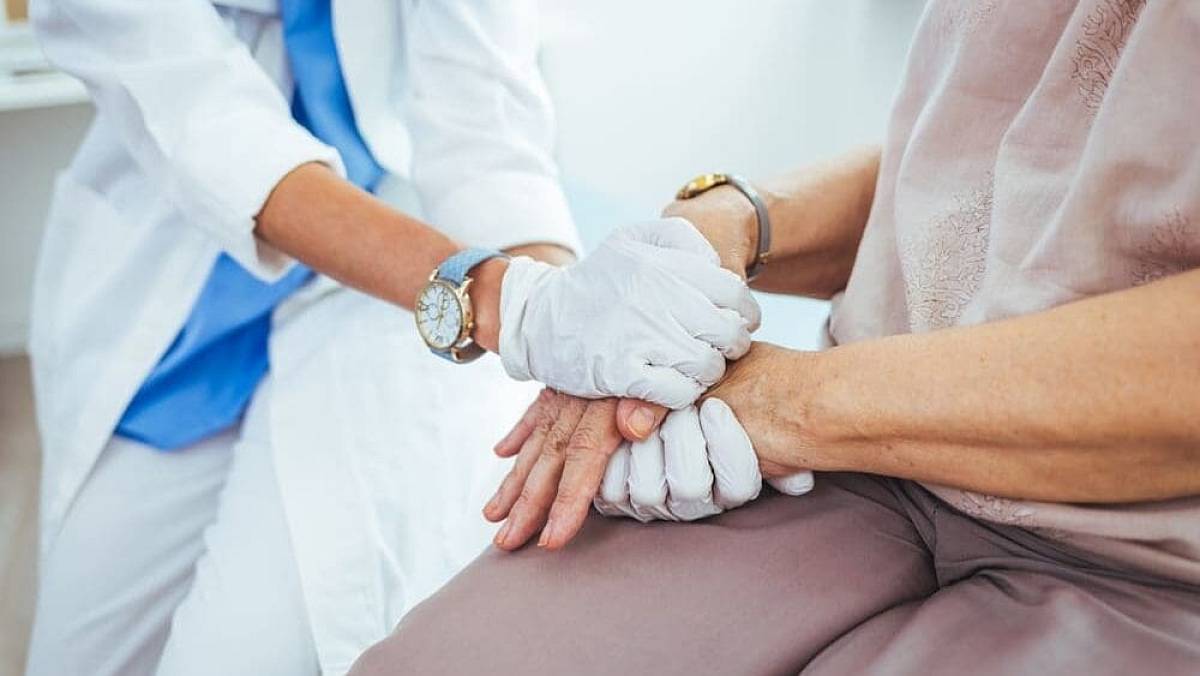 Nová naděje pro nemocné Parkinsonovou chorobou: Látka z ovoce, které Češi běžně jedí, se jeví jako zázrak