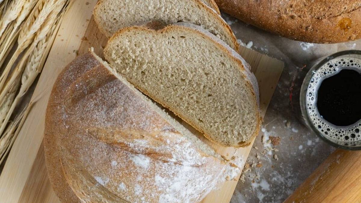 Ani lednička, ani chlebník. Pečivo patří v kuchyni na úplně jiné místo