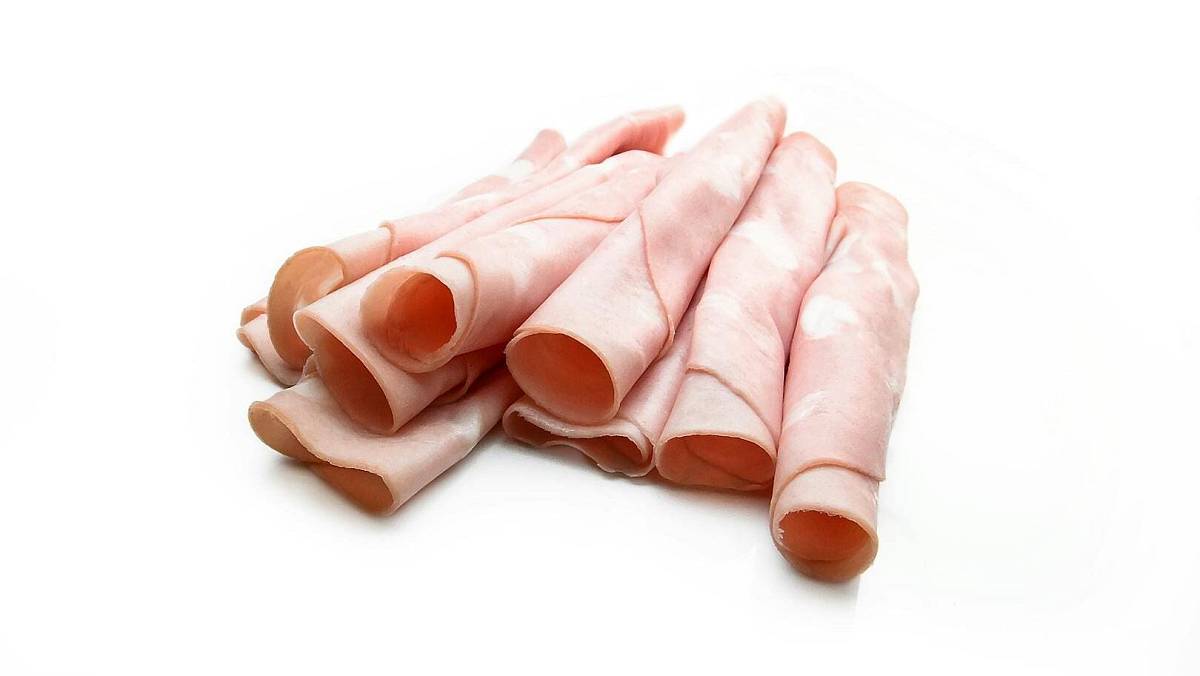 Otestovali jsme balené šunky ze supermarketů. Vítěz vyšel jednoznačný a koupíte ho všude