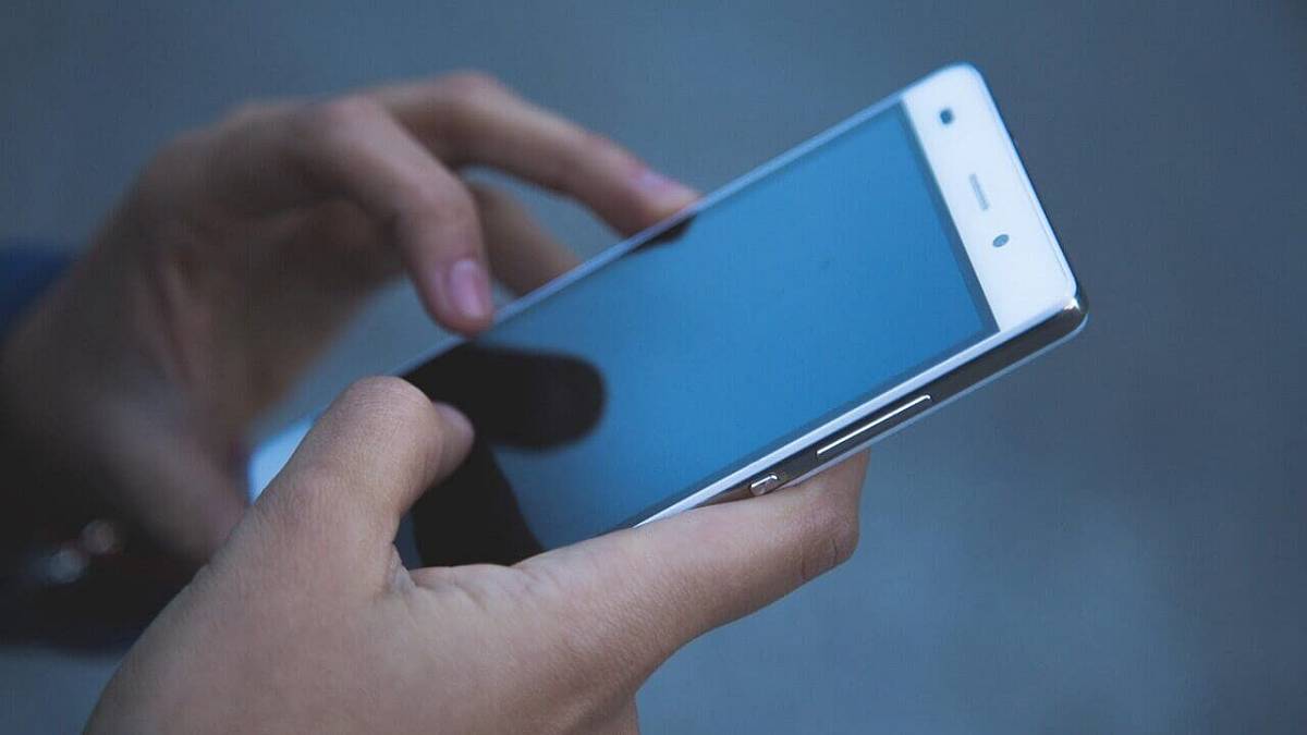 Okamžitě smažte tuto aplikaci. Policie varuje před novým virem, který vám vybílí bankovní konto přes noc