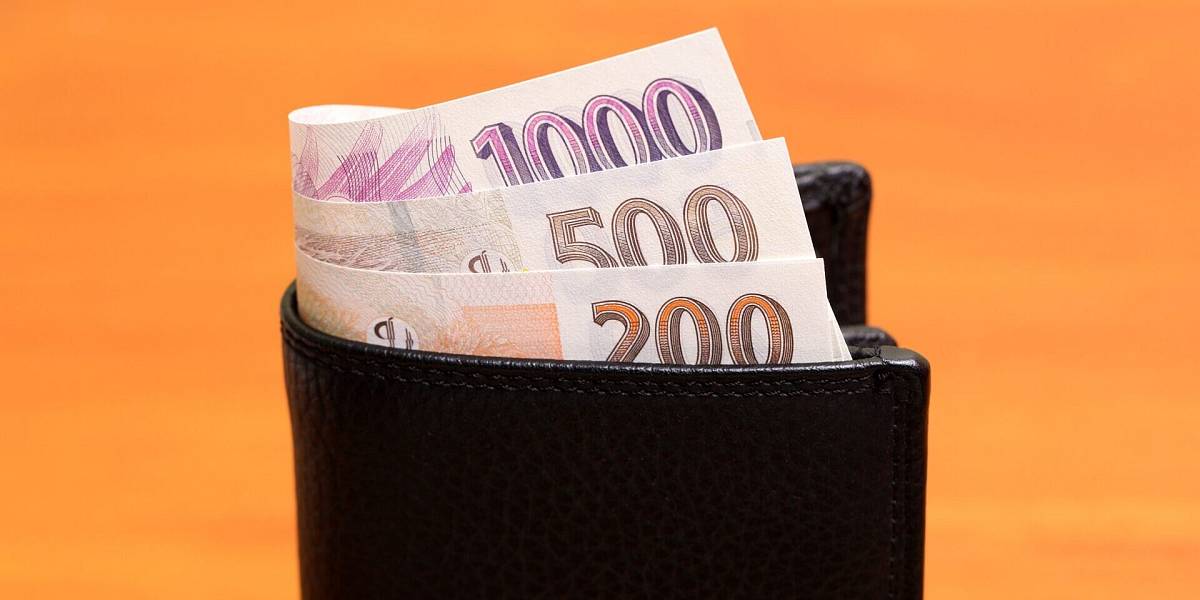 Rodiče mají nárok od státu na 2000 Kč na kroužky pro děti. Je potřeba zažádat ale rychle