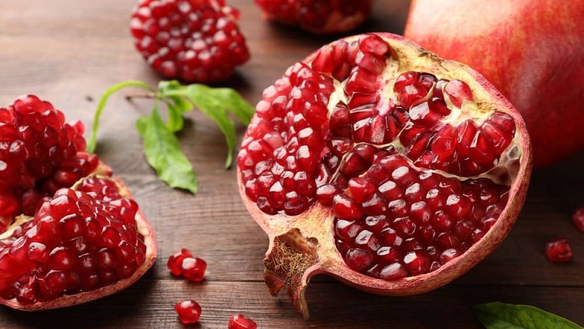 Ani citrusy, ani jablka. Nejzdravější ovoce pro lidské srdce lidé nekupují, protože se špatně loupe