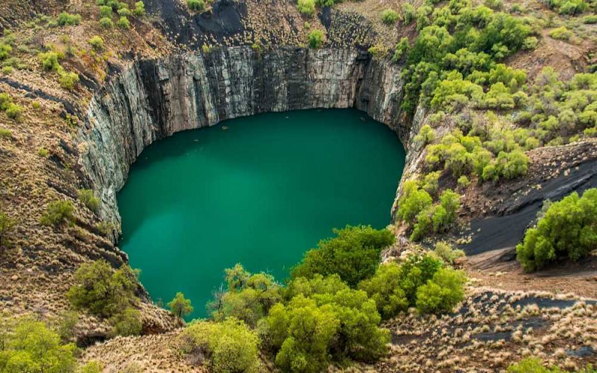 Big Hole: Největší jáma vyhloubená lidskýma rukama