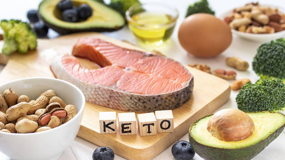 Proč má Keto dieta tak neuvěřitelně rychlé účinky? Odpovědí jsou sacharidy