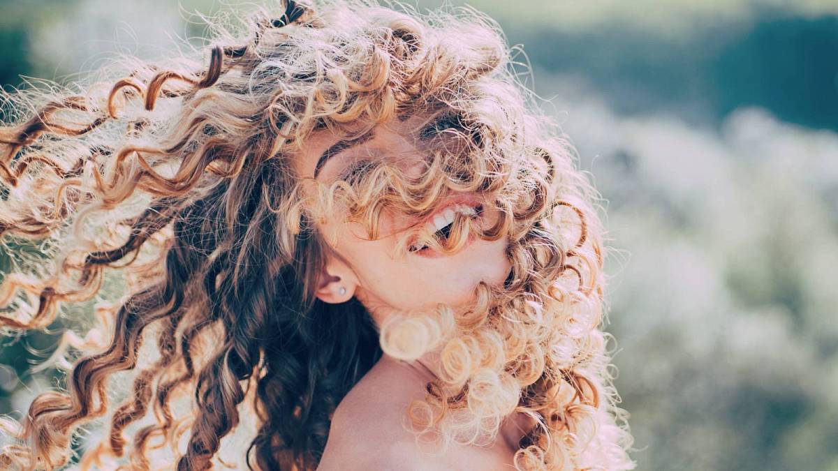 Curly Girl aneb skvělá metoda pro kudrnaté vlasy