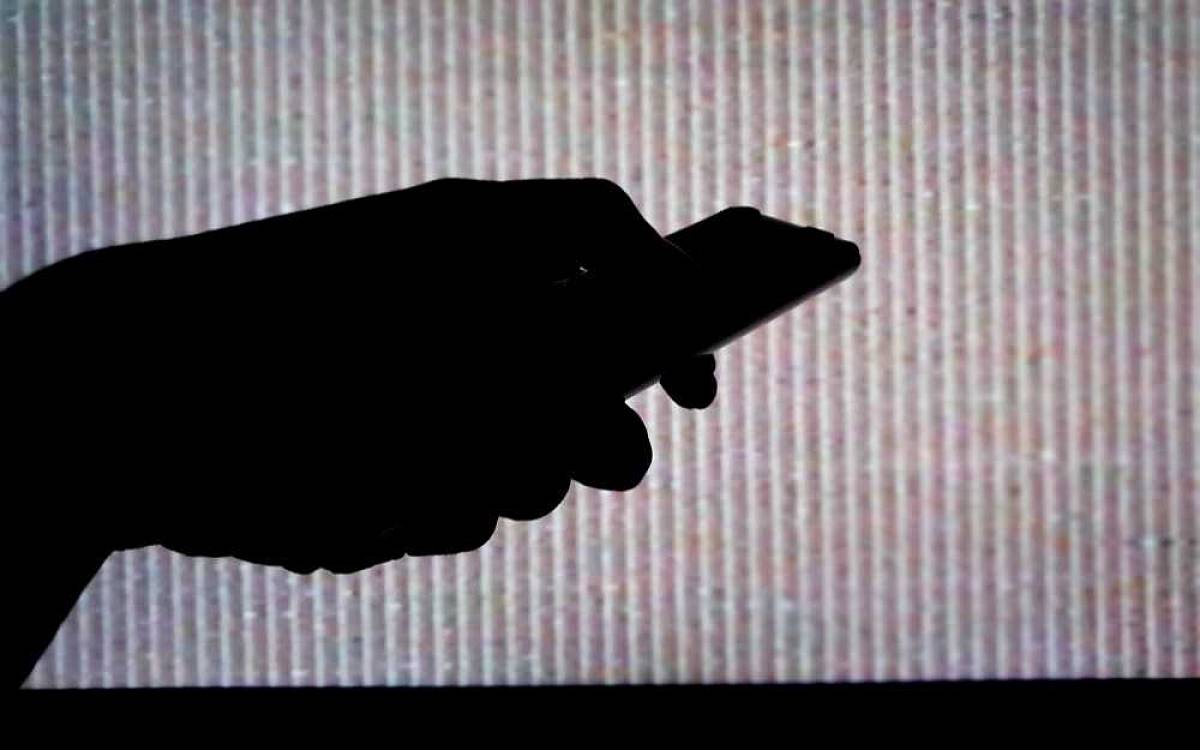 Kazma: Psychopat anebo člověk, který dokáže upoutat pozornost lidí a vybrat peníze na dobrou věc Kazma: Psychopat anebo člověk, který dokáže upoutat pozornost lidí a vybrat peníze na dobrou věc