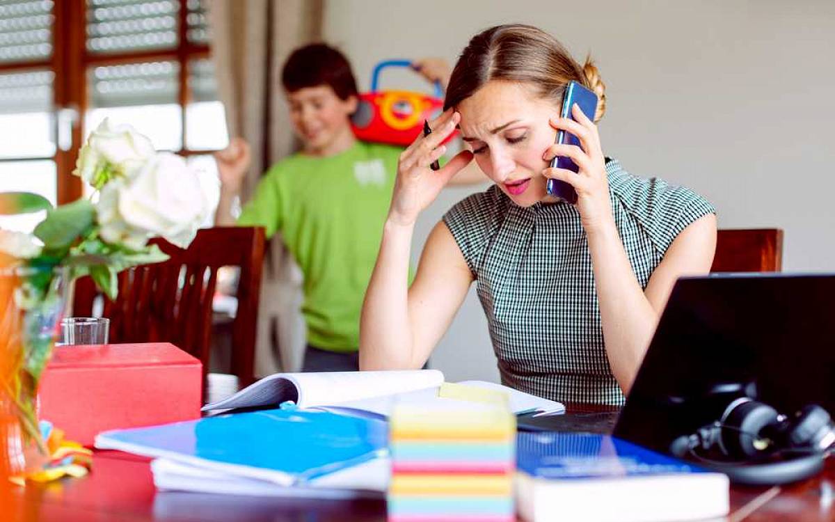 Jak zvládnout domácnost, děti, homeoffice a nezbláznit se Jak zvládnout domácnost, děti, homeoffice a nezbláznit se