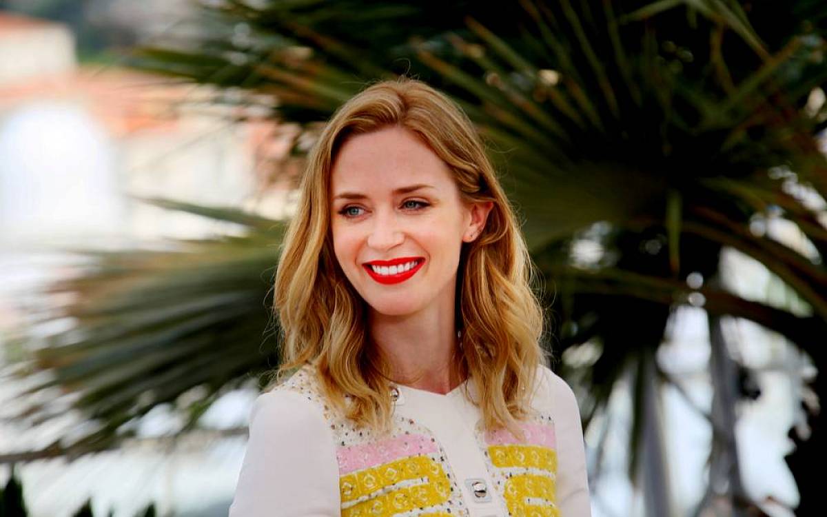 Herečka Emily Blunt oslavila 38. narozeniny. Podívejte se, jakou proměnou herečka v průběhu kariéry prošla Herečka Emily Blunt oslavila 38. narozeniny. Podívejte se, jakou proměnou herečka v průběhu kariéry prošla