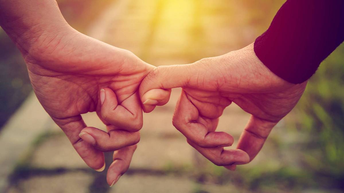 Blíženci jako partneři: Jak se chovají ve vztahu a co byste od nich vůbec nečekali? Blíženci jako partneři: Jak se chovají ve vztahu a co byste od nich vůbec nečekali?