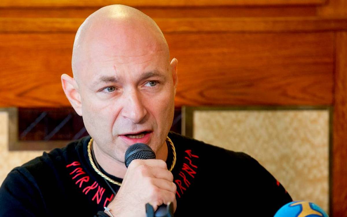 Zpěvák Daniel Landa radí, jak vést pandemii Zpěvák Daniel Landa radí, jak vést pandemii
