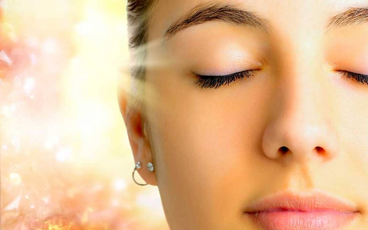 Oční jóga: Jak udržet oči ve formě a pozornosti po celý den