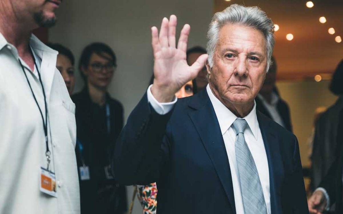 Dustin Hoffman jako Tootsie: Jak se naučil chodit na dámských podpatcích Dustin Hoffman jako Tootsie: Jak se naučil chodit na dámských podpatcích