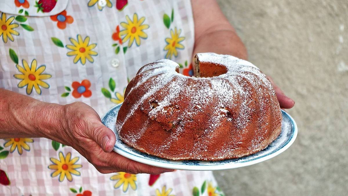 Babiččina bábovka plná vzpomínek Babiččina bábovka plná vzpomínek