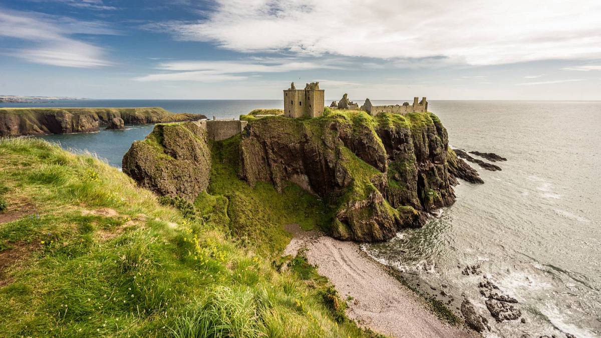 Strašidelné hrady s pohnutou historií, které stojí za návštěvu, pokud máte letos v plánu navštívit Skotsko