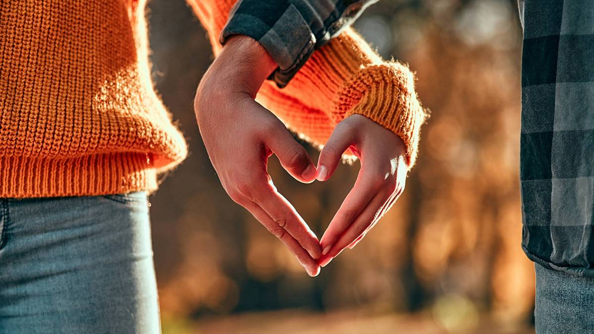 Jak rychle se můžete zamilovat podle vašeho znamení zvěrokruhu? Rybám stačí jediný pohled, Panna čeká na toho pravého Jak rychle se můžete zamilovat podle vašeho znamení zvěrokruhu? Rybám stačí jediný pohled, Panna čeká na toho pravého