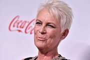 Jamie Lee Curtis: herečka, producentka a autorka, která se rozhodla ignorovat požadavky na popírání věku Jamie Lee Curtis: herečka, producentka a autorka, která se rozhodla ignorovat požadavky na popírání věku