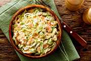 Jak na skvělý salát Coleslaw. Recept, který vás nadchne Jak na skvělý salát Coleslaw. Recept, který vás nadchne
