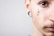 Mikrodermální piercing, novinka ve zdobení těla Mikrodermální piercing, novinka ve zdobení těla
