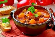 Jak na skvělý bramborový guláš. Vyzkoušejte tento recept Jak na skvělý bramborový guláš. Vyzkoušejte tento recept