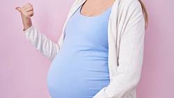 Co žena prožívá v 8. měsíci těhotenství?