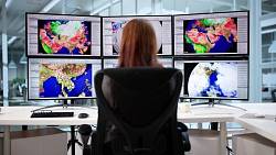 Na Česko se řítí další peklo. Meteorologové varují starší a nemocné lidi