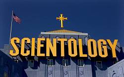Scientologie: Církev amerických hvězd a její podivné praktiky