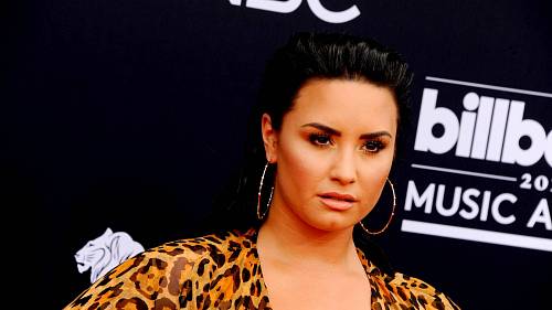 Demi Lovato už není ženou, chce být oslovována jako „ono“