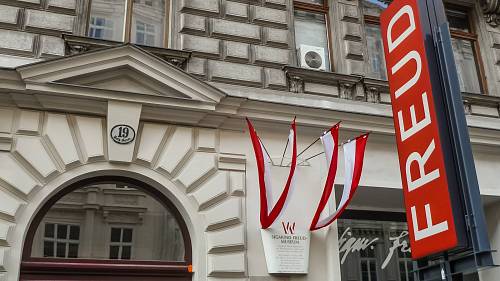 Proč Sigmund Freud užíval po 13 let kokain? Proč Sigmund Freud užíval po 13 let kokain?