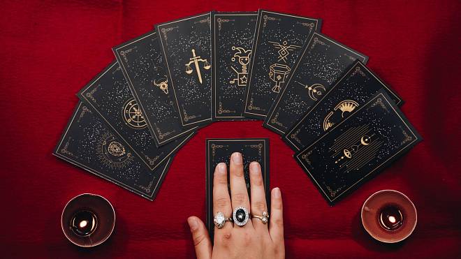 Předpověď hvězdopraveckých karet na duben: Blíženci jdou za svými sny, Beran přijímá svoji osobnost