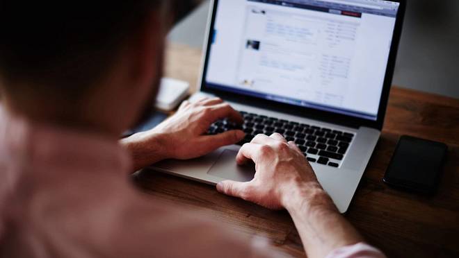 KVÍZ: Bezpečnost na internetu. Zjistěte, zda byste skončili v síti podvodníků