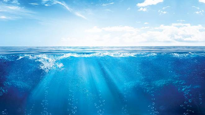 Význam snů o vodě, symbolika a hlas našeho nevědomí