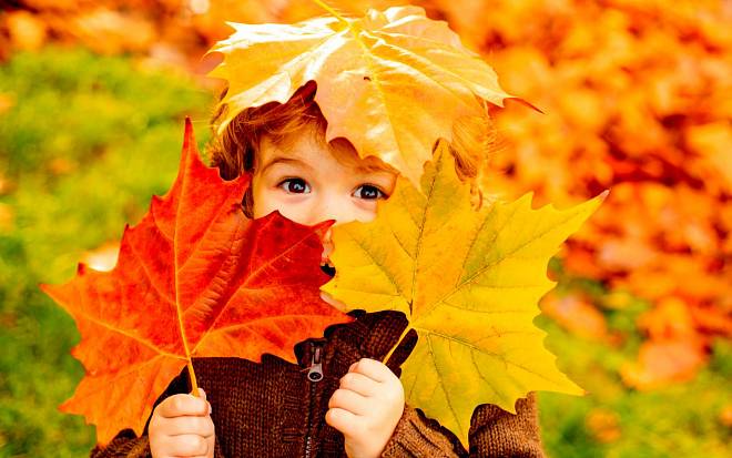 3 znamení, která milují podzim. Co si na něm nejvíce užívají?