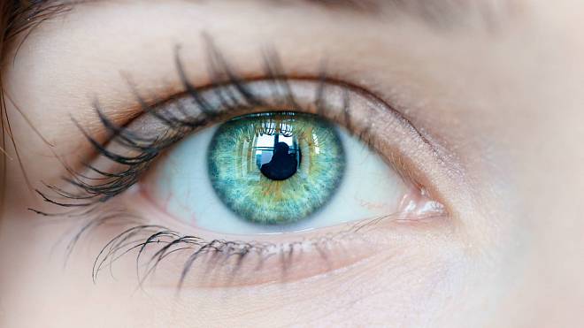 Jaký typ člověka jste dle barvy vašich očí?