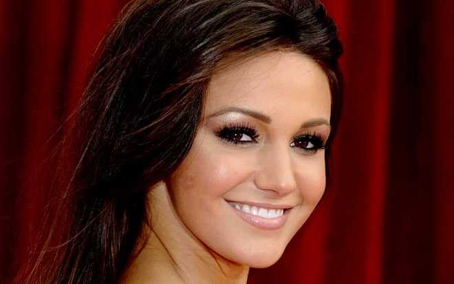 Herečka Michelle Keegan nechala své sledující nahlédnout do své ložnice Herečka Michelle Keegan nechala své sledující nahlédnout do své ložnice