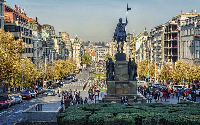 Oslavte svátek svatého Václava výletem na Svatováclavské slavnosti nebo za symbolem české státnosti Oslavte svátek svatého Václava výletem na Svatováclavské slavnosti nebo za symbolem české státnosti