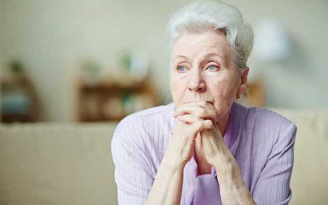 Jindřiška (61): Můj manžel začal běhat za mladými ženami. Chci se nechat rozvést, ale on nevidí důvod Jindřiška (61): Můj manžel začal běhat za mladými ženami. Chci se nechat rozvést, ale on nevidí důvod